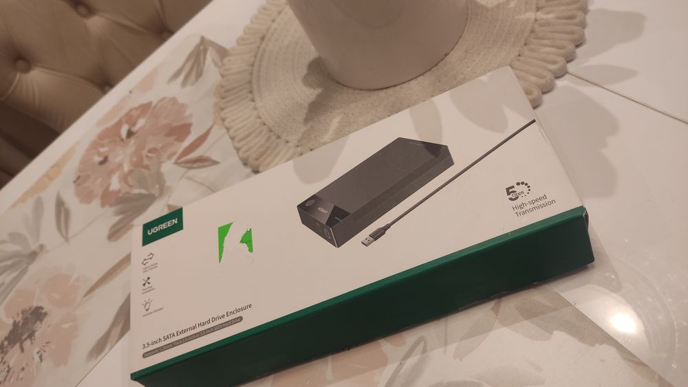 Zewnętrzna obudowa dysku 3.5 ugreen