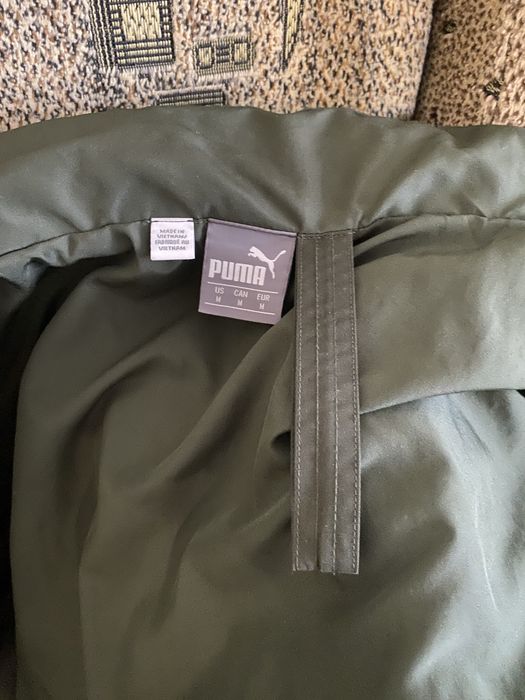 Продаю куртку мужску PUMA