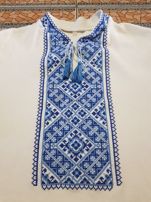 Чоловіча поло, футболка, вишиванка