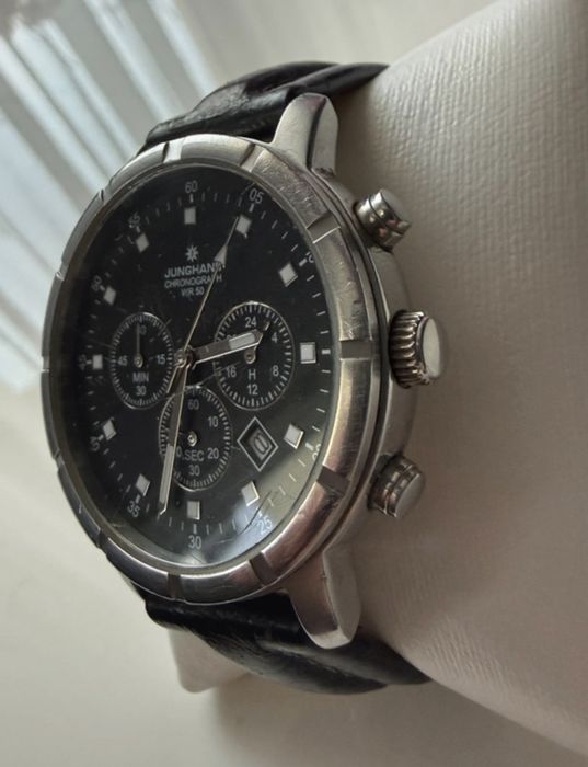 Junghans Chronograph WR 50 - zegarek męski kwarcowy.