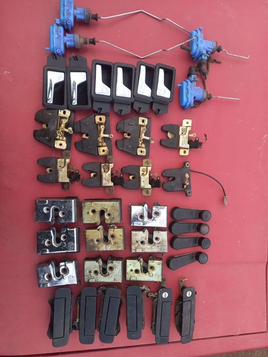 Трапеція дворніків Audi 80 b3 b4 бампер КПП слопідйомнік телевізор