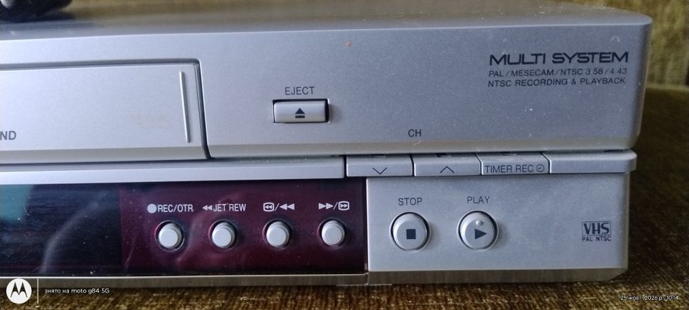 Продаться відеомагнітофон PANASONIC NV-MV-40EE