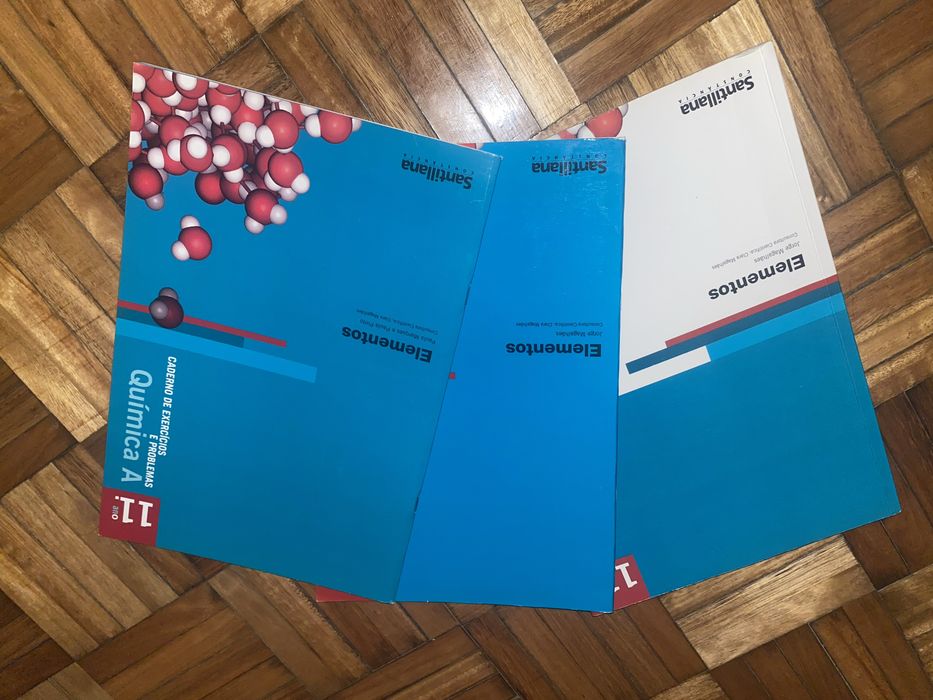Livros Escolares “Elementos” 11° ano