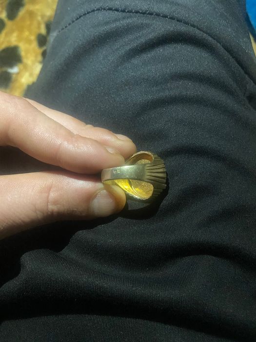 Meia libra prata dourada