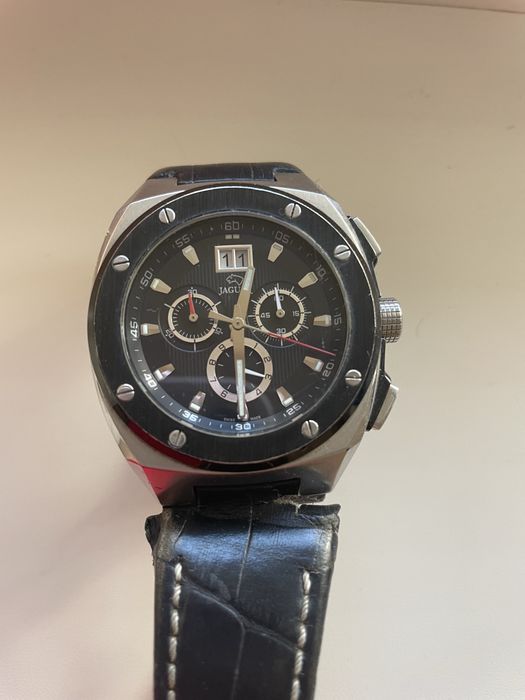 Годинник Jaguar J620