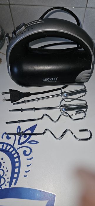 Batedeira manual da Becken