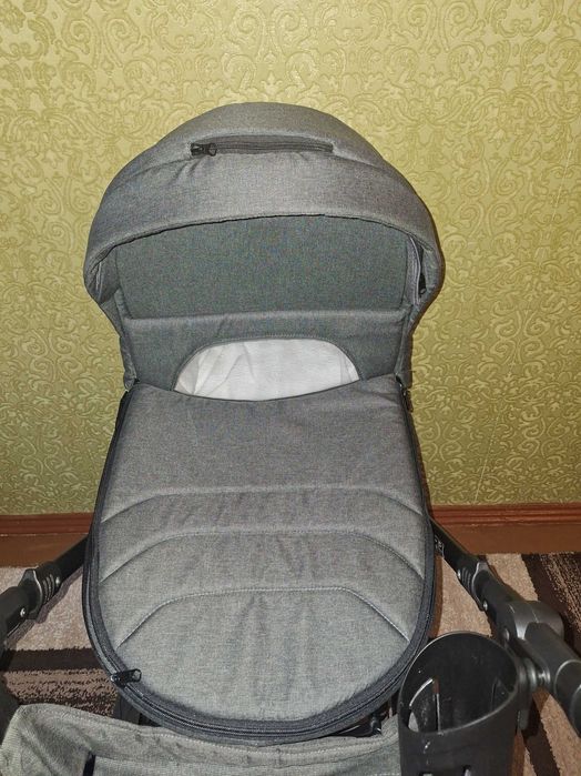 Продам коляску Adamex  Porto light 2в 1