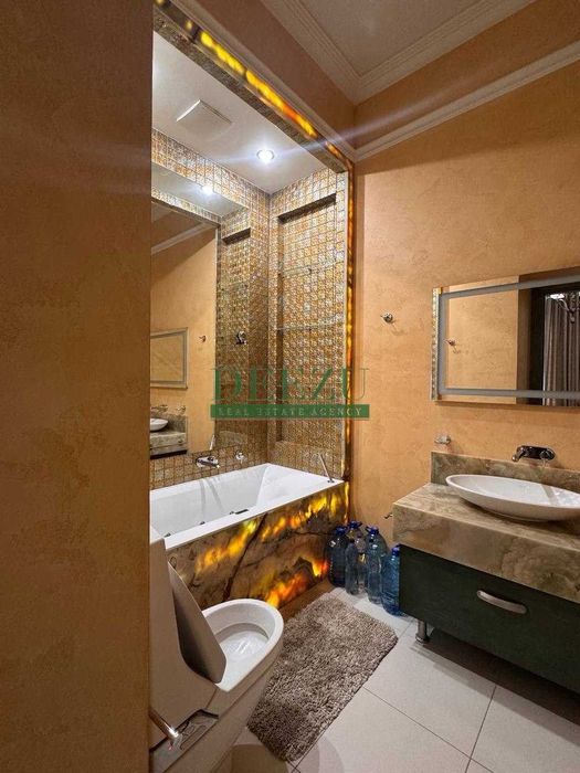 Оренда 3-х кімнатної квартри 130 м2 вул. Велика Житомирська 8Б, центр