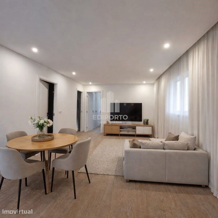 Apartamento T1+1 totalmente renovado junto ao metro em Rio Tinto — Rio Tinto, Porto