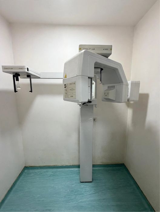 Ortopantomografo Cranex 3 Ceph (Não funciona ) para Reparação ou Peças.