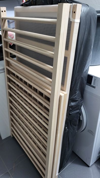 Berço 1.20m X 0.60m + colchão de espuma IKEA