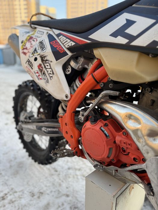 Мотоцикл KTM 300 EXC TPI SIX DAYS, 130 мотогодин