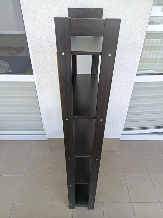 Regał Ikea LAIVA