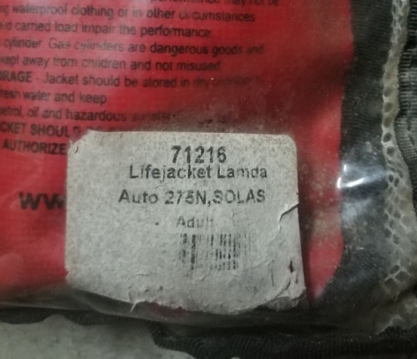 Colete salva vidas 275N espetacular