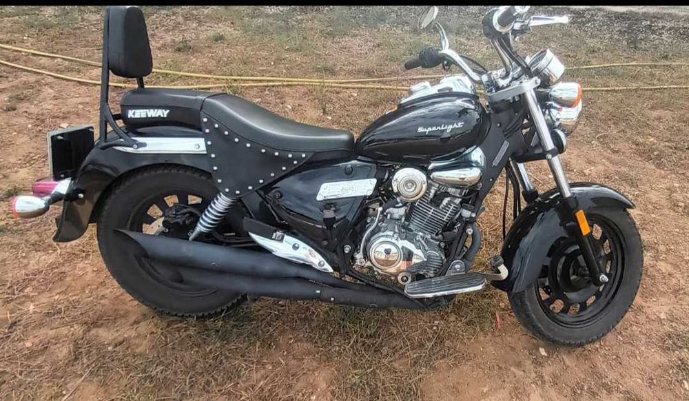 Mota keeway Superlight 125