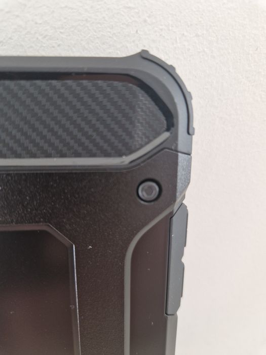 Etui Armor Carbon do Iphone 11 Pro Max Czarny