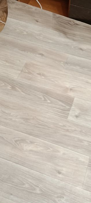 Линолеум  4.500 гр  Б/У (САМОВЫВОЗ)