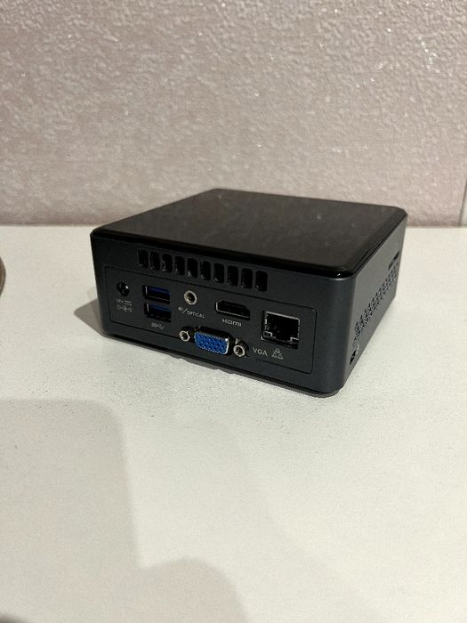 Intel Nuc 6 8/120