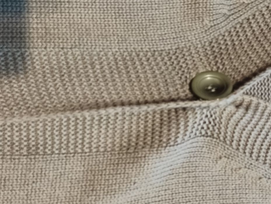 41. Sweter damski rozmiar 40 firmy Diversi
