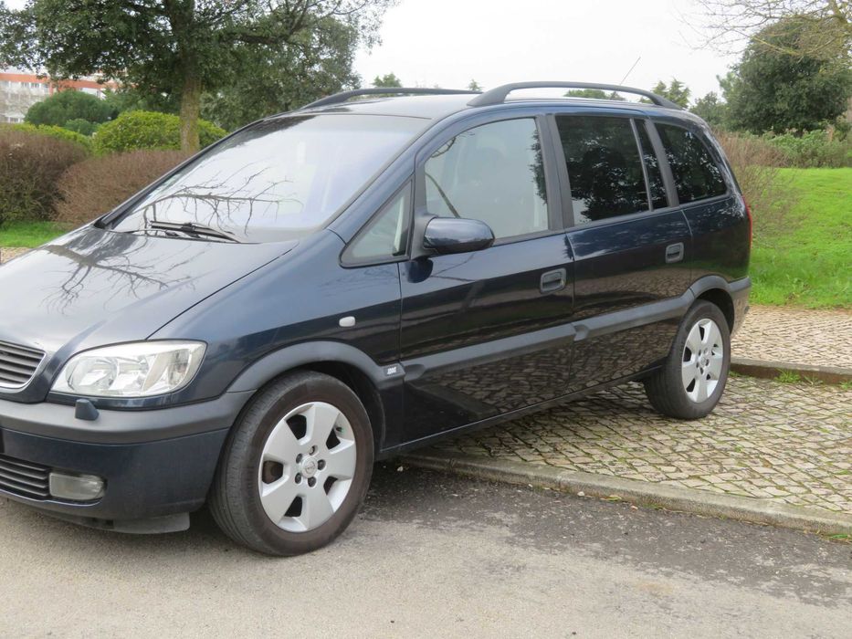 Opel Zafira 1.6 i Sport AC 7 Lugares
