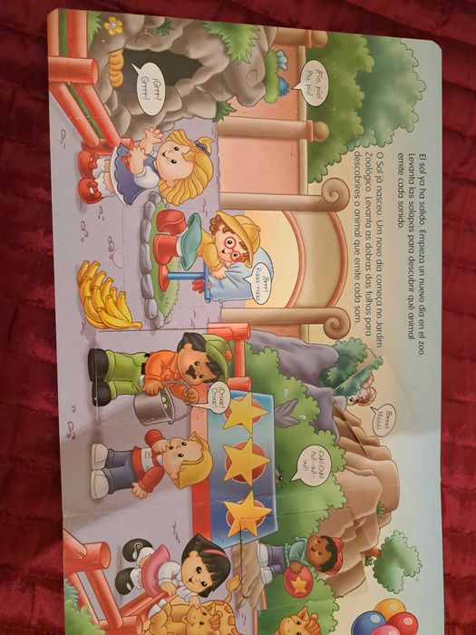 Livro Infantil "Um dia no jardim Zoológico"