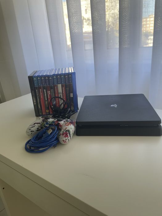 Ps4 slim 500gb c/ comando 11 jogos