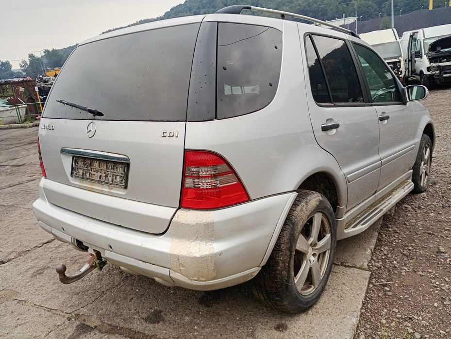 Mercedes ML W163 4,0 744 klapa tylna, części transport FV dostawa