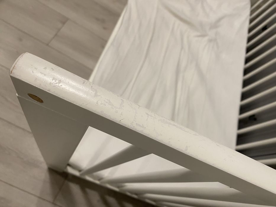 Berço IKEA + colchão + protetor