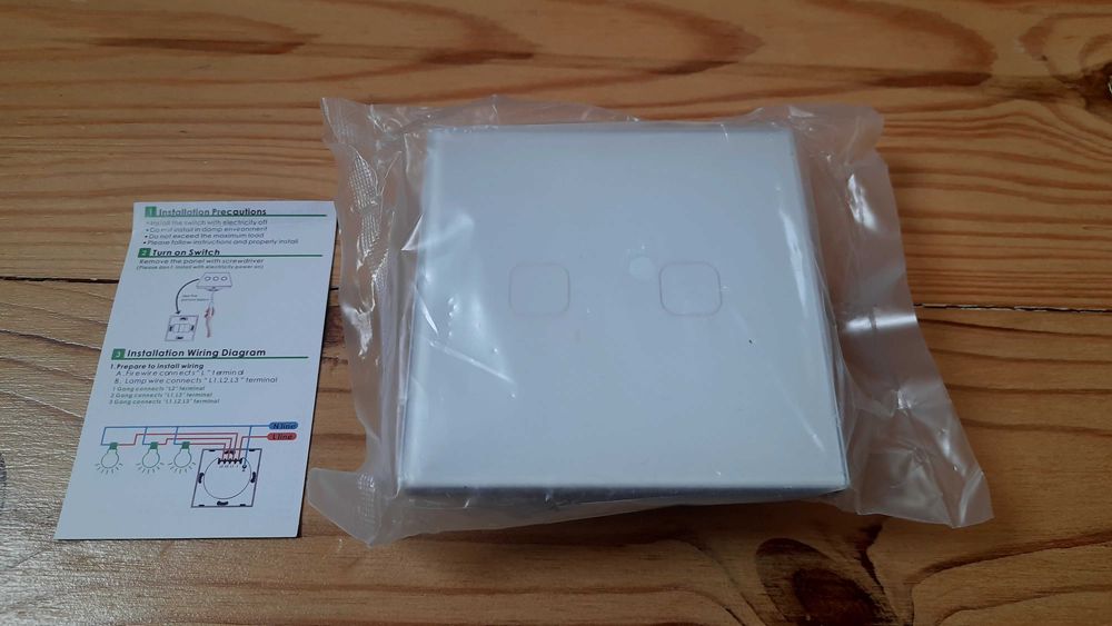 Умный WIFI настенный сенсорный выключатель, переключатель. Белый.