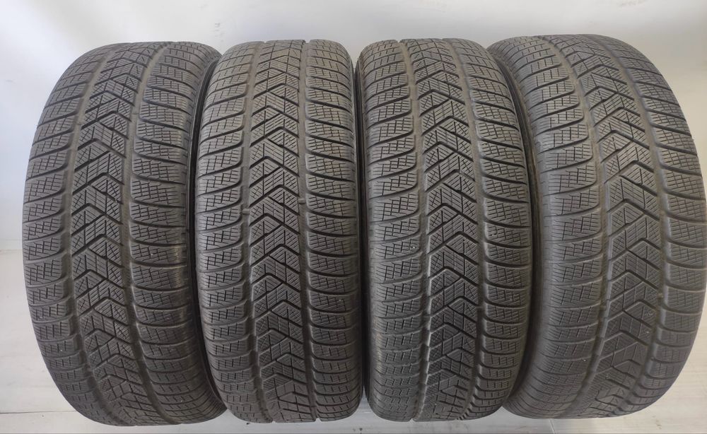 275/55r20 Pirelli Scorpion Winter 117V XL LR