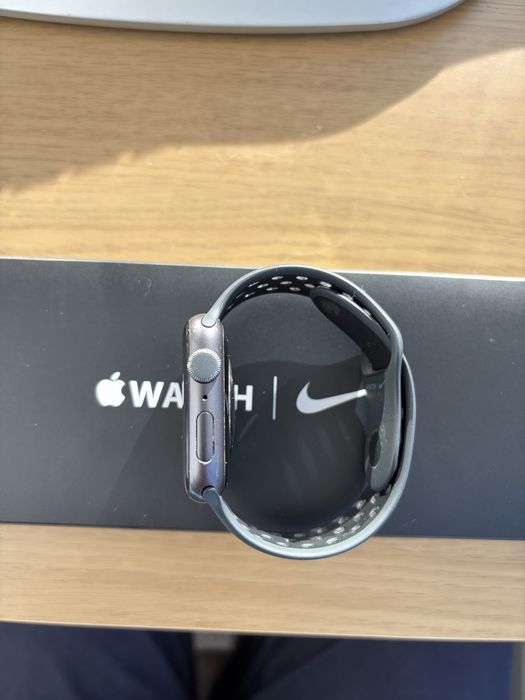 Apple watch Nike SE 44mm Space Gray