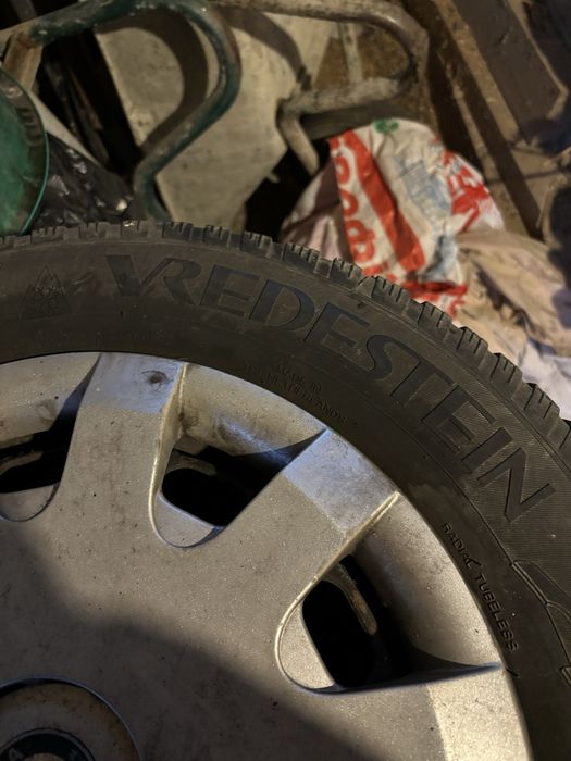 Продам комплект дисків з резиною