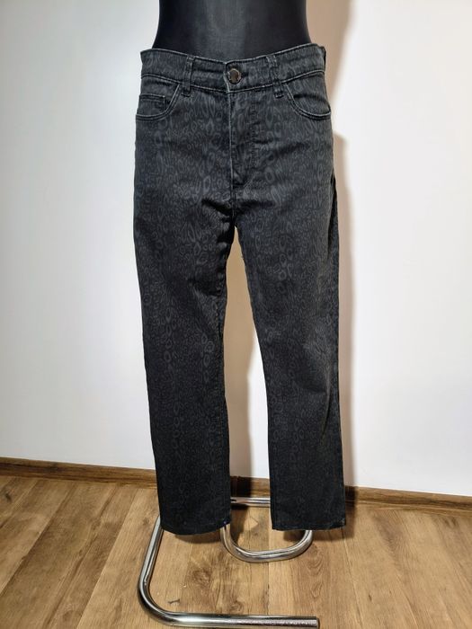 Spodnie jeansowe w panterkę r. 36