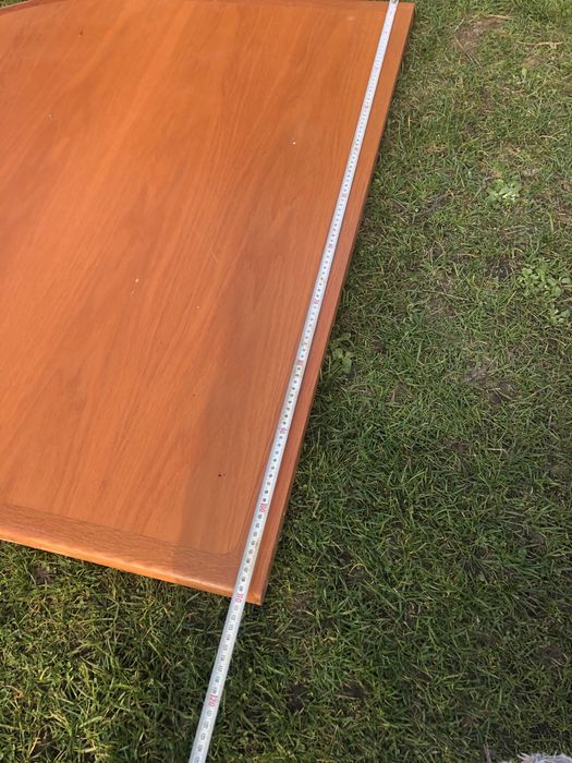 Blat stołu do lekkiej kosmetyki