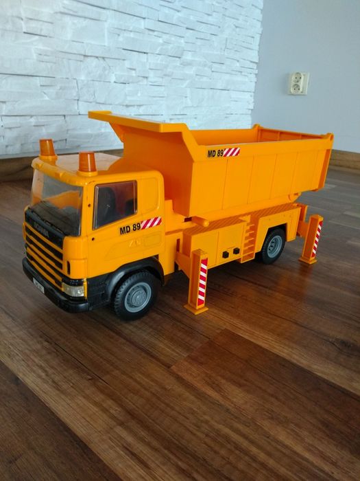 Samochód Scania MD 89