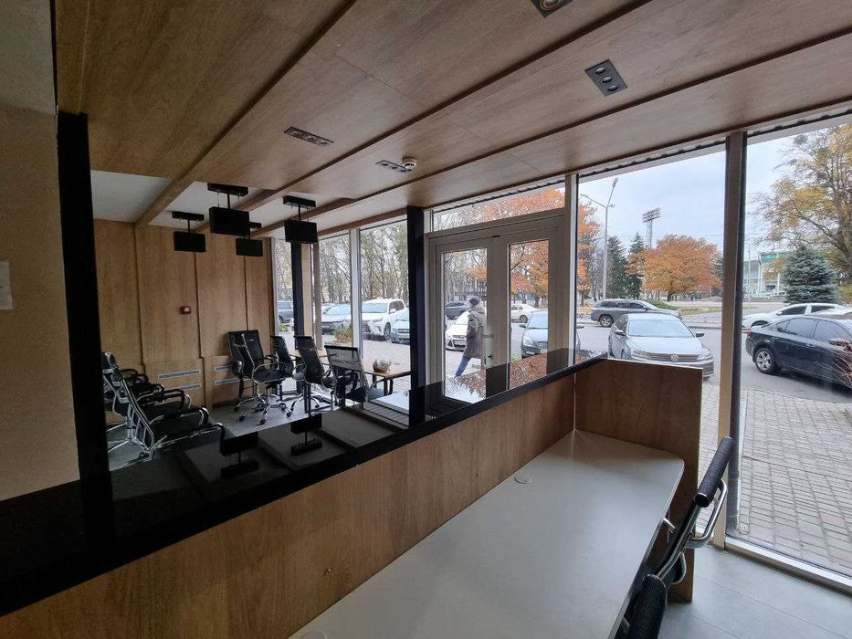 Продаж топового приміщення в центрі міста, новобудова