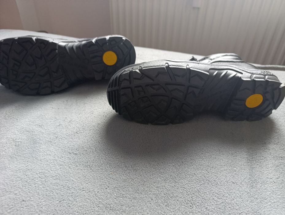 Buty robocze roz . 42
