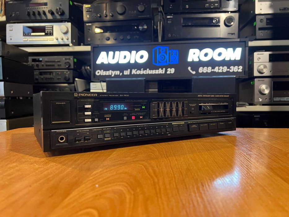 Amplituner Pioneer SX-1500 Stereo, Audio Room