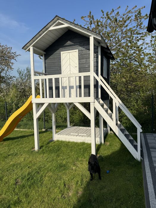 Domek dla dzieci na drzewie duzy