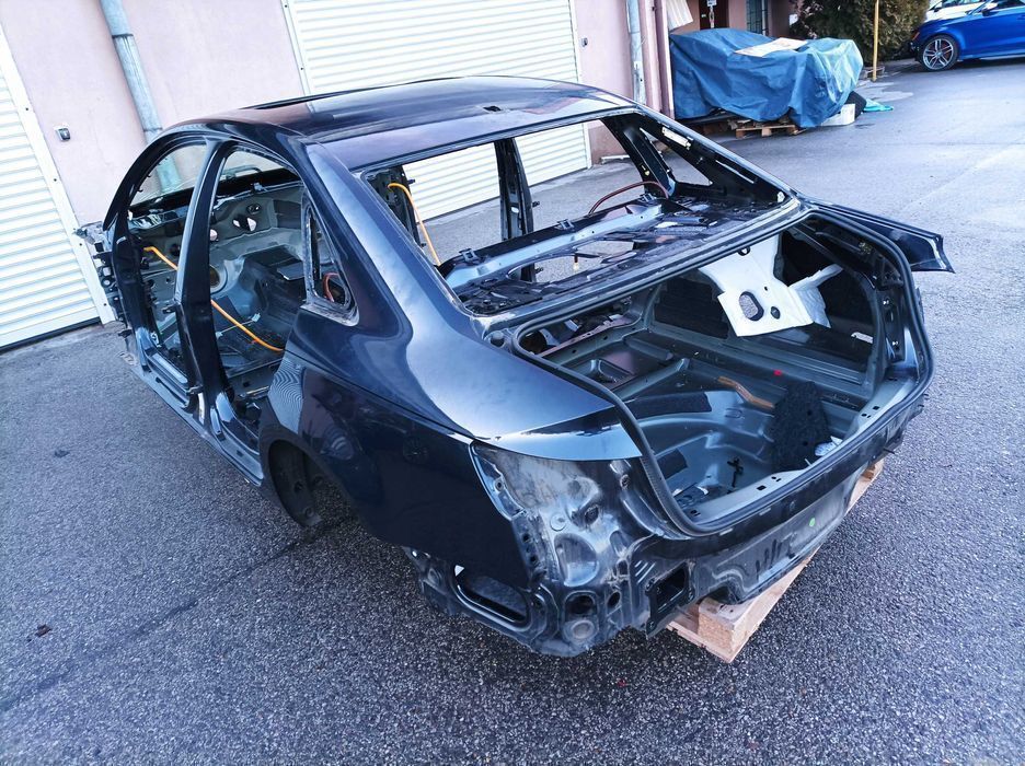 Четверть крыло кузов Audi A4 B9 2015-2024 разборка