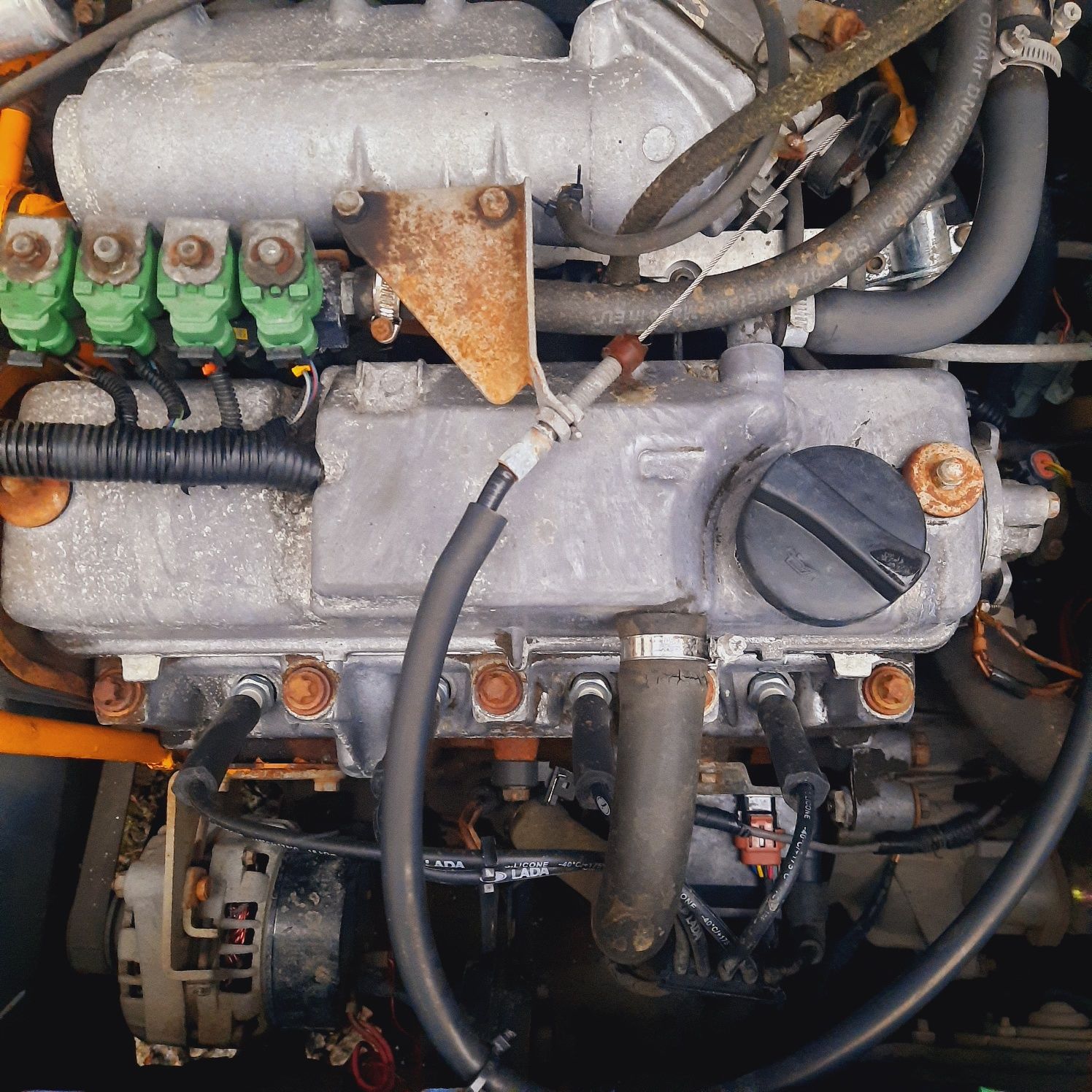 Как заменить масло в двигателе на ВАЗ 2108-ВАЗ 21099?