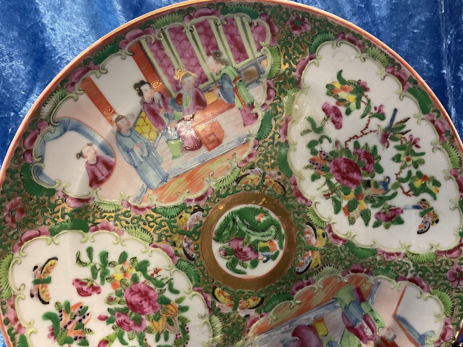 Prato chinês família rose com 25 cm  mais núncios abaixo