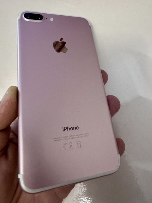 iPhone 7+ під відновлення чи на запчастини