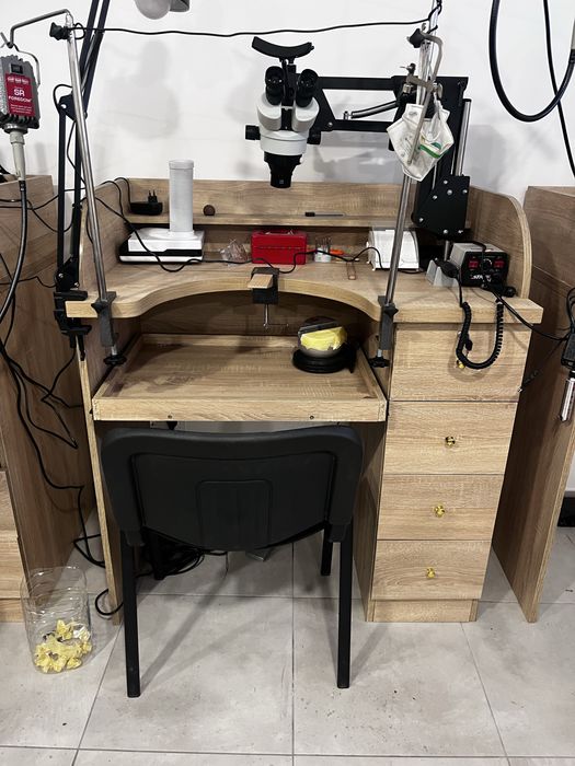 Стіл  ювеліра - хороший стан