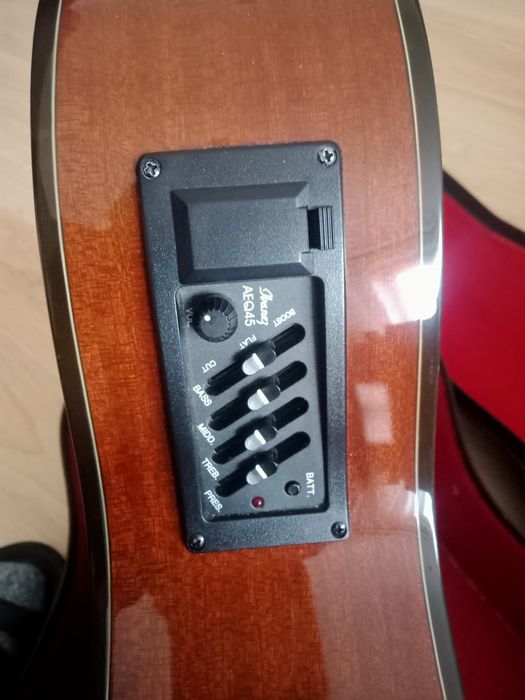 Gitara Ibanez klasyczna z przetwornikiem