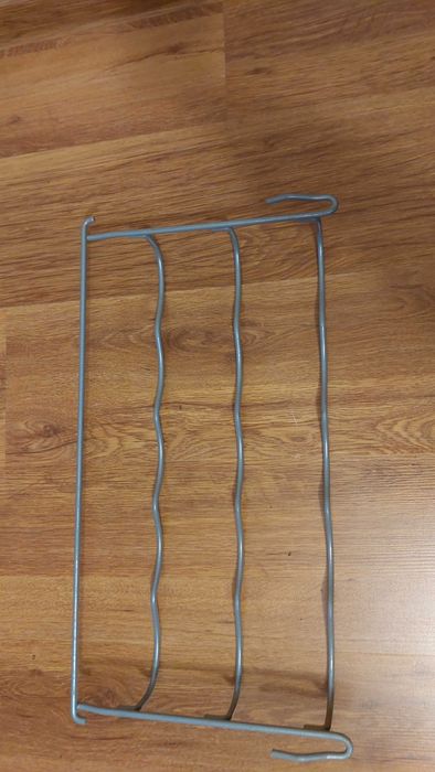 Półka uchwyt do lodówki na butelki