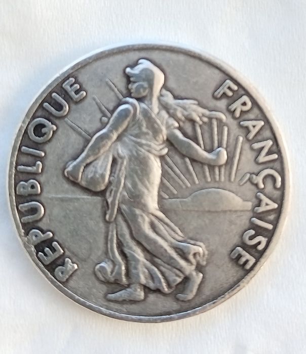 Várias moedas França e Inglaterra