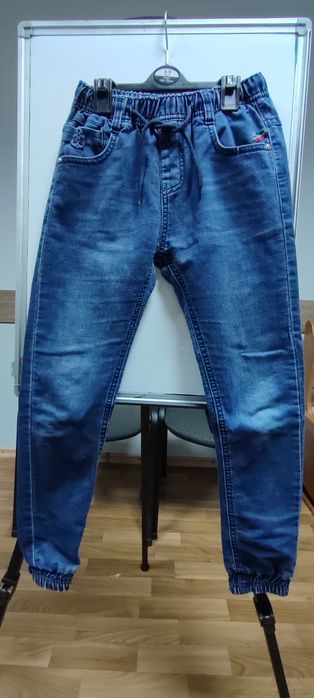Джинси на хлопчика.