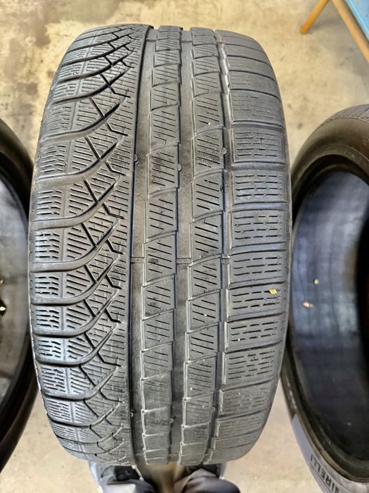 285/40/19 і 255/45/19 Pirelli (зима) 4шт