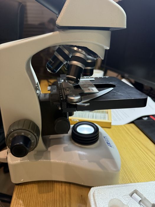 Mikroskop Delta Optical Genetic Pro mono